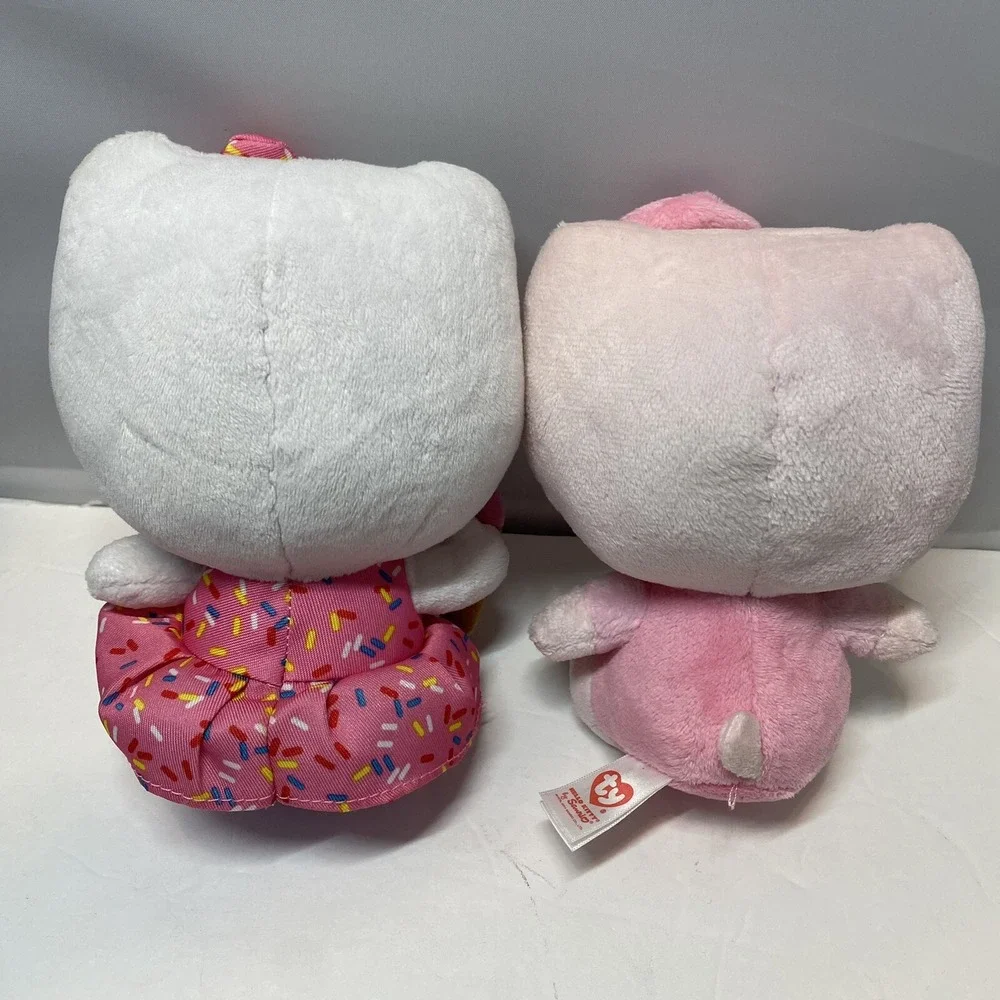 Hello Kitty Plush Set Of 2 White Pink 6 Inch Cupcake Cute Finds‎ HG2